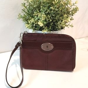 FOSSIL Key Per Burgundy Leather Wristlet